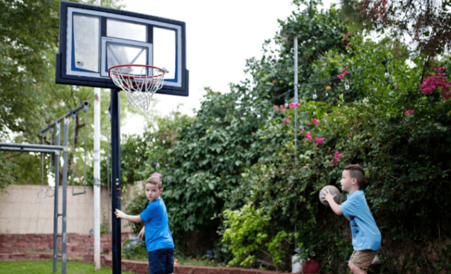 What is the Official Height of the Basketball Hoop?
