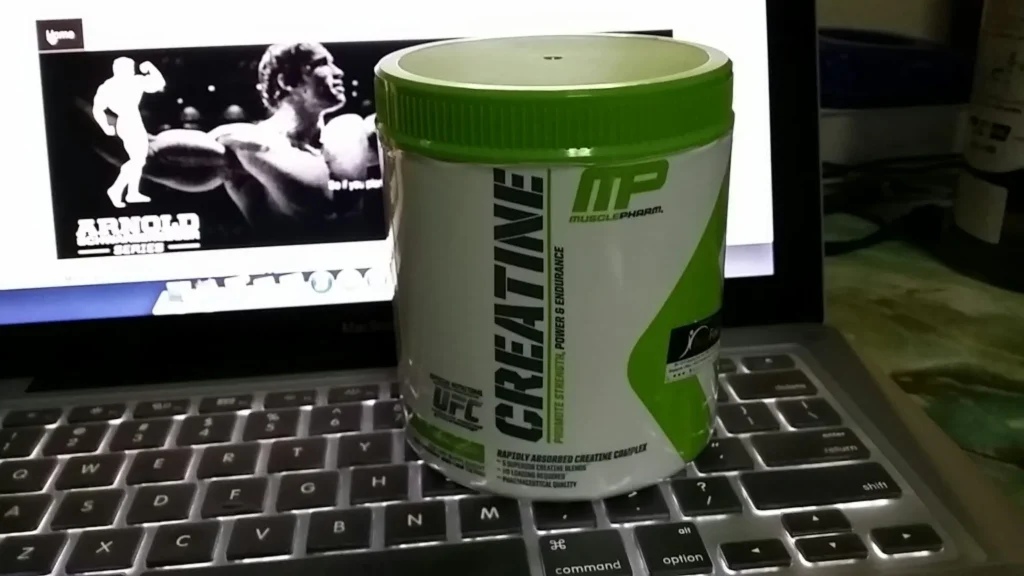 Can creatine make you nauseous?